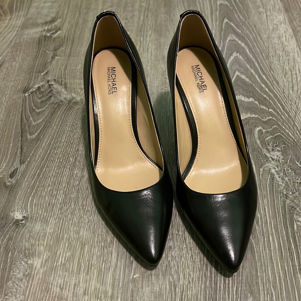 MK pumps